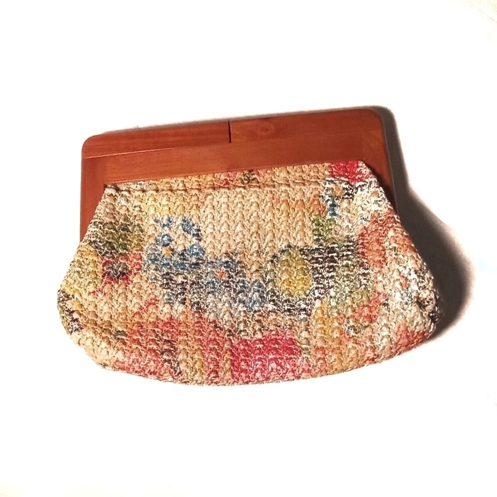 SR2 Sondra Roberts Wooden Clutch - Picture 2 of 8